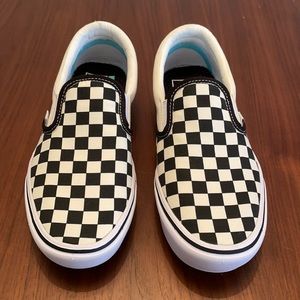 Vans black/white classic checker slip on
